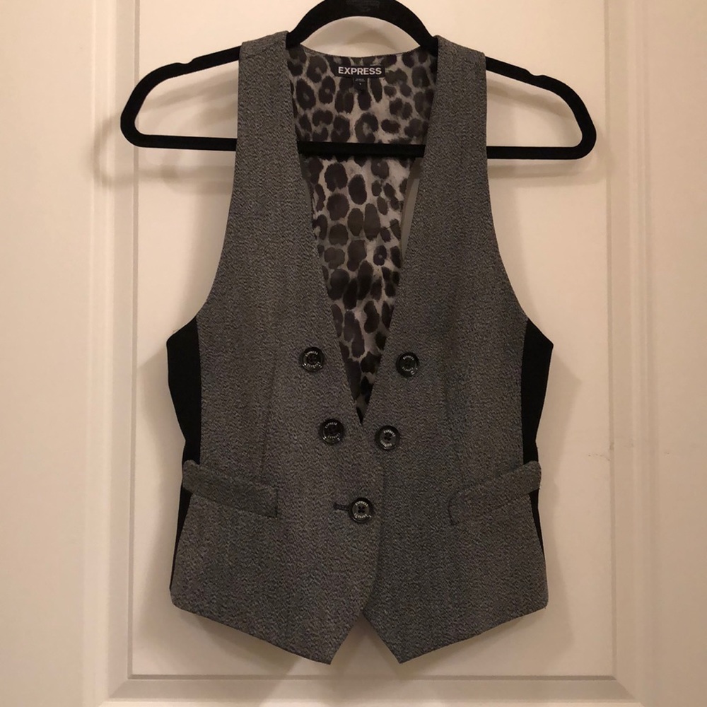 Express vest